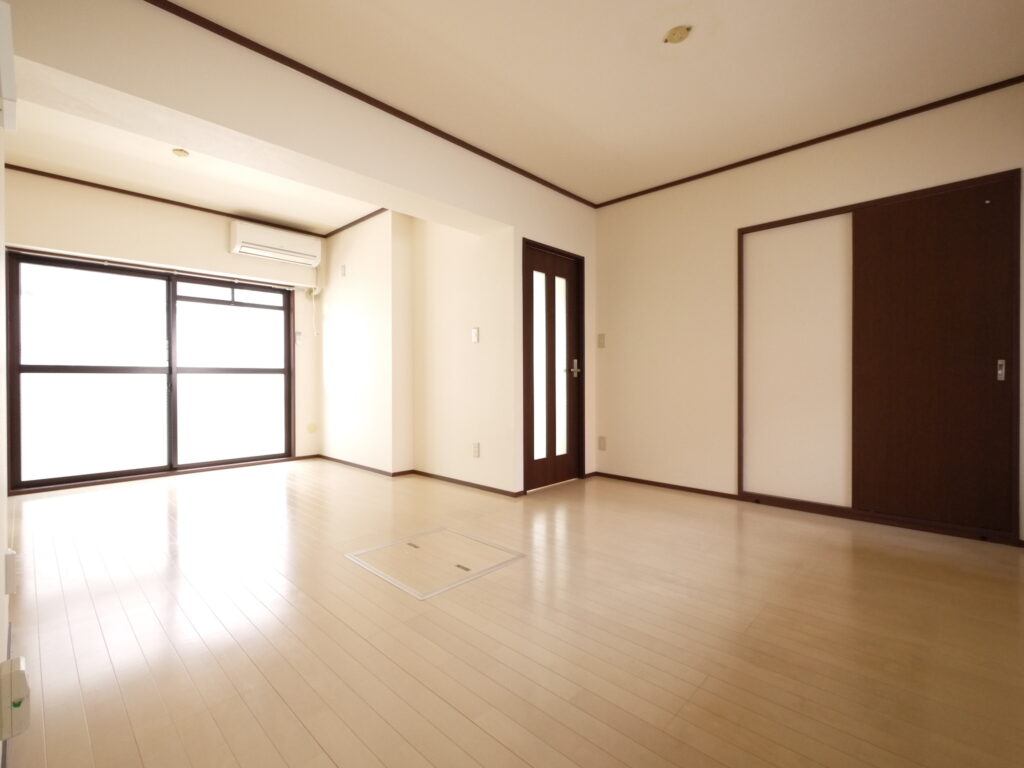 『第二丸正ビル』駅チカの1LDKのお部屋♩ 青木ハウジング