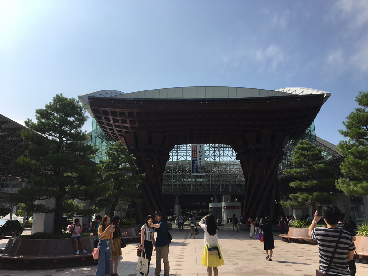 今行きたい場所。