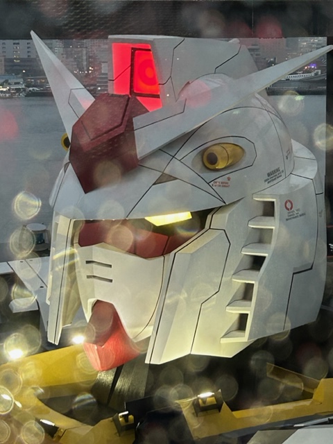 横浜のガンダムさん